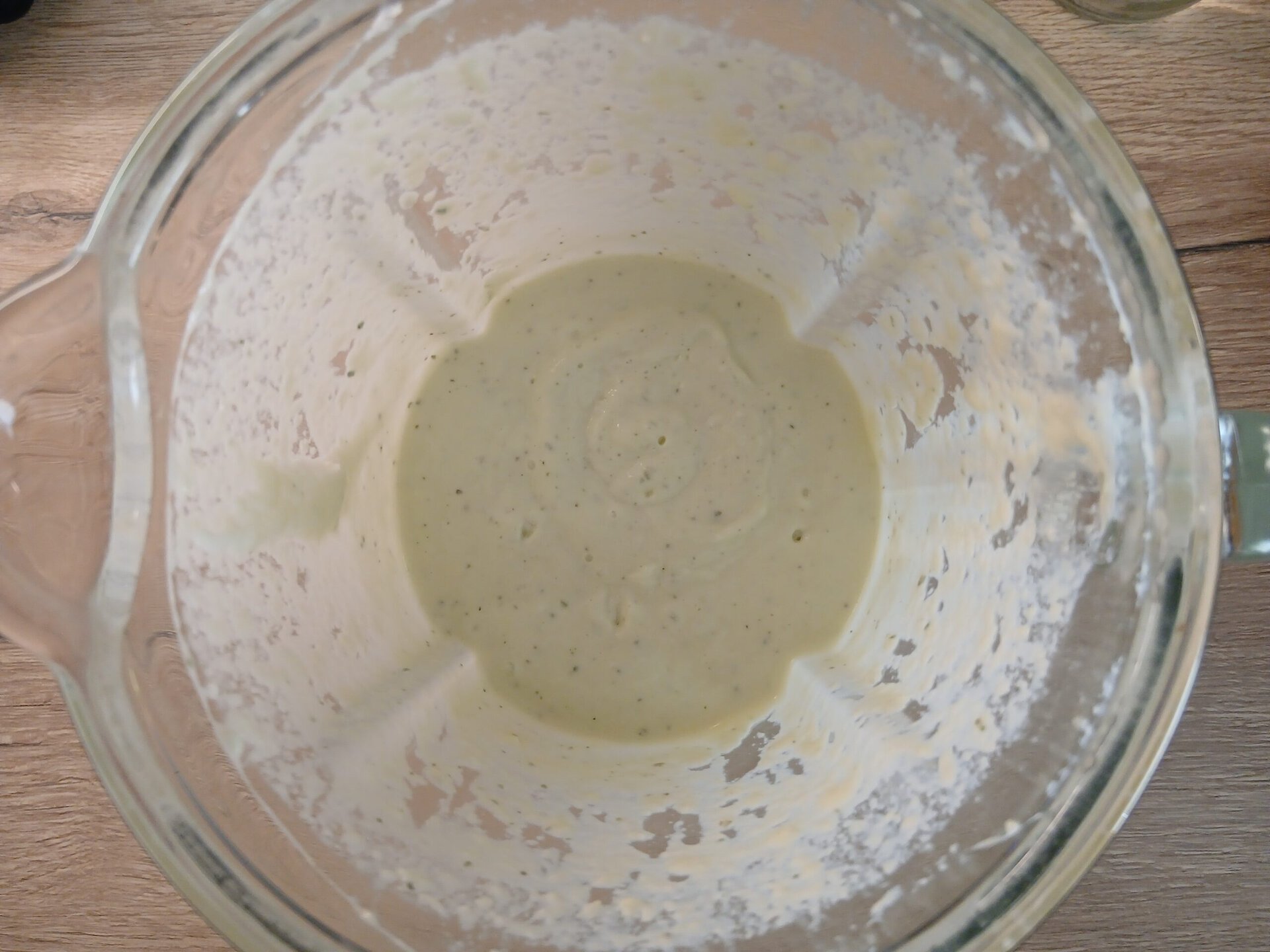 Fertig gemixte Zutaten im Blender